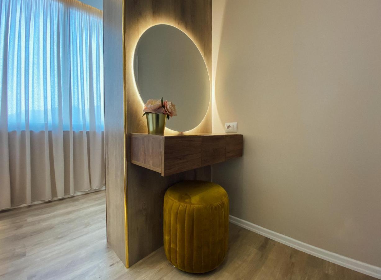 Newly Renovated Apartment Tiranë Eksteriør bilde